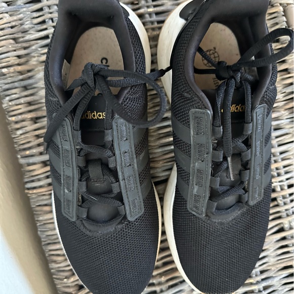 Adidas Cloud Foam Tennis Shoes - Picture 1 of 3